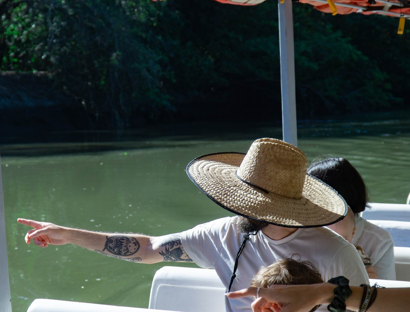 Palo Verde Boat + Cultural Tasting + Rum & Brewery Culture Voyage