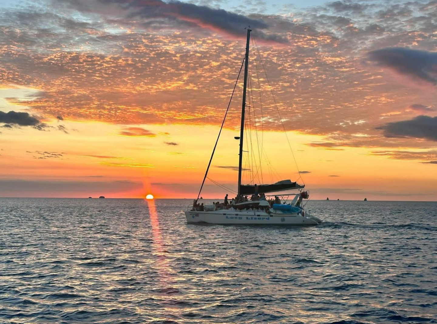 Sunset Snorkel & Sailing Tour (Tamarindo zone)